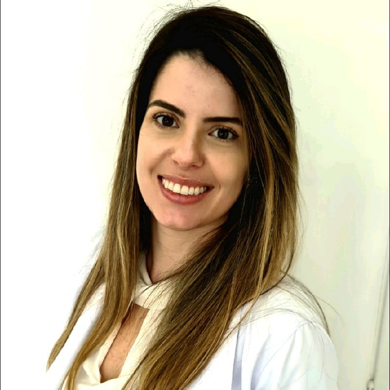 Dra. Juliana Bastos Campos Tassi